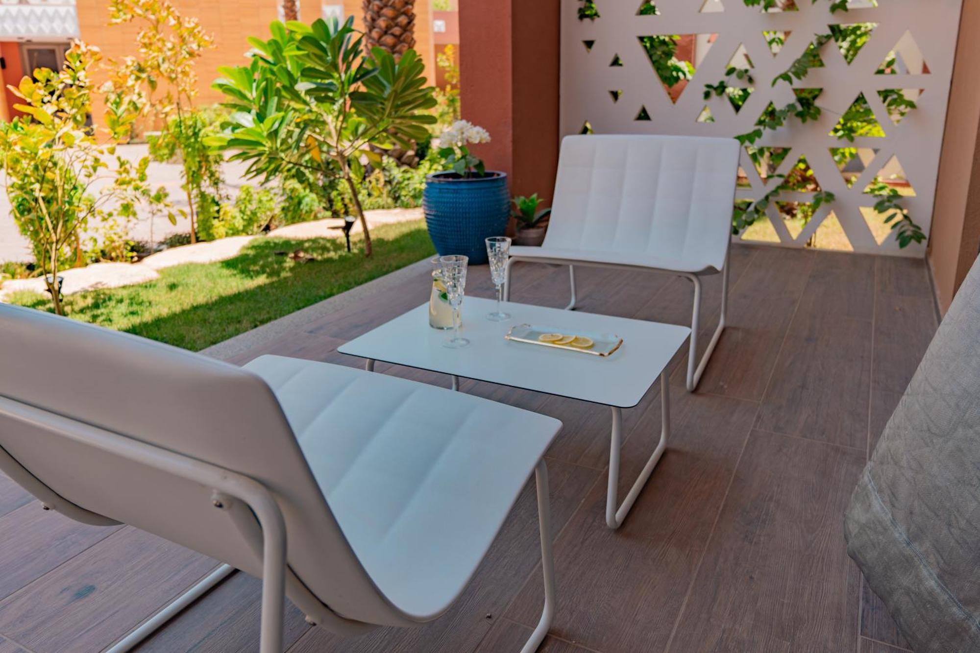 Vivienda Hotel And Villas, Diplomatic Quarter Riyadh Bagian luar foto